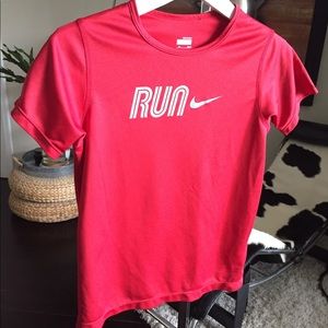 Nike active wear top